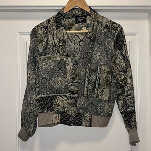 Caroline Little Petites paisley button up